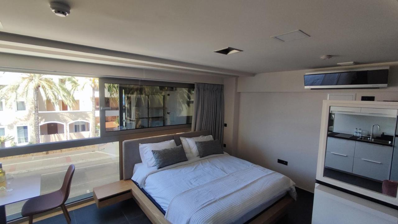 Summertime Signature Suites Agia Marina 外观 照片