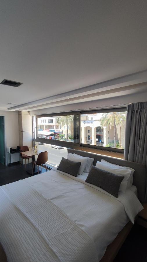 Summertime Signature Suites Agia Marina 外观 照片